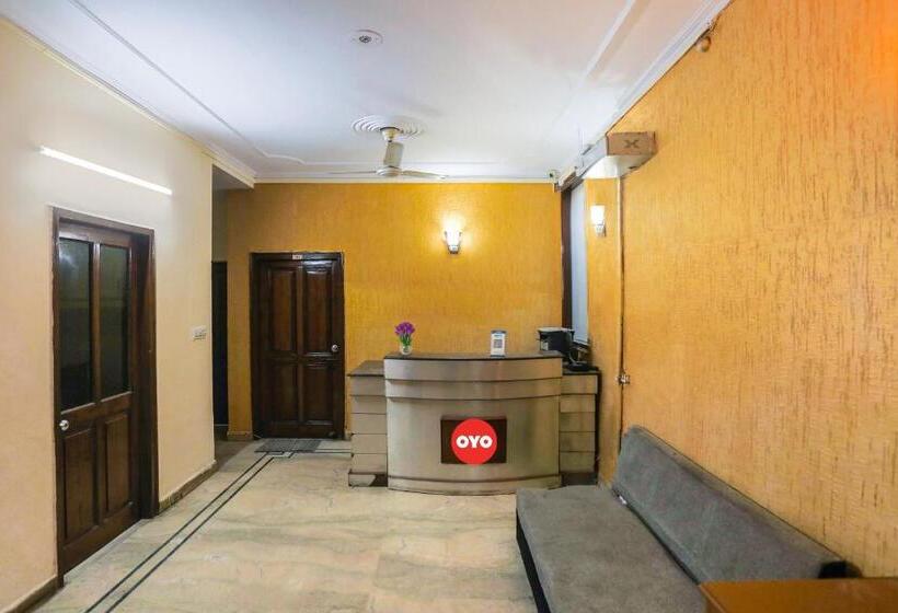 호텔 O Av Homes Near Aravali Biodiversity Park