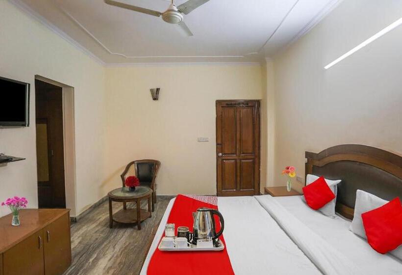 호텔 O Av Homes Near Aravali Biodiversity Park