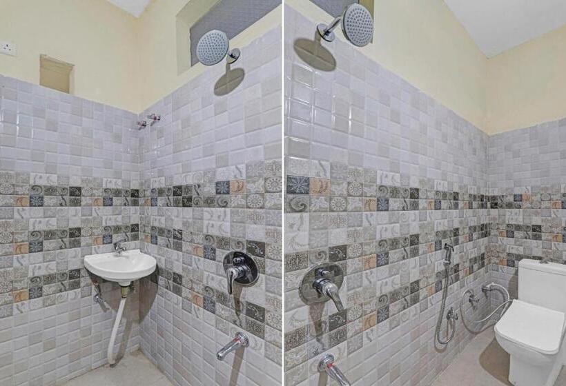 Отель O Sunrise Inn