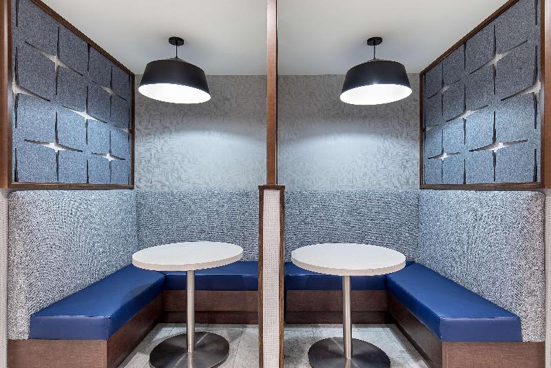 ホテル Hampton Inn Albertville