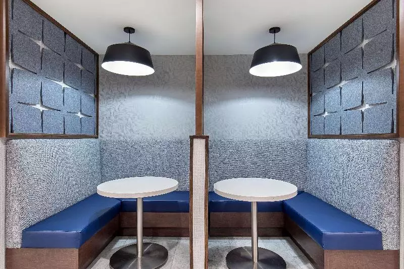 ホテル Hampton Inn Albertville