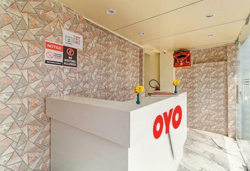 فندق Oyo 70335  Capetown