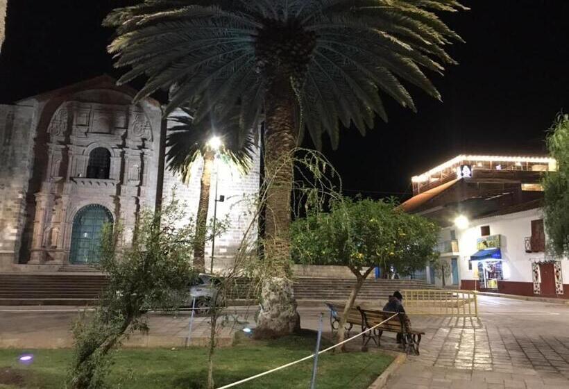 هتل Plaza Del Inka