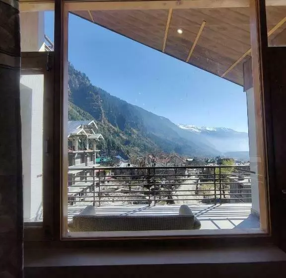 هتل Prāṇa Boutique Stays