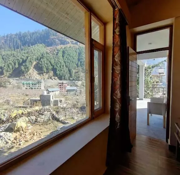 هتل Prāṇa Boutique Stays