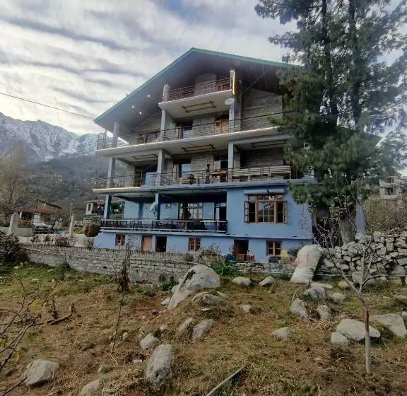 هتل Prāṇa Boutique Stays