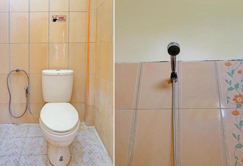 בית מלון כפרי Spot On 91931 Permata Brantas Syariah Homestay