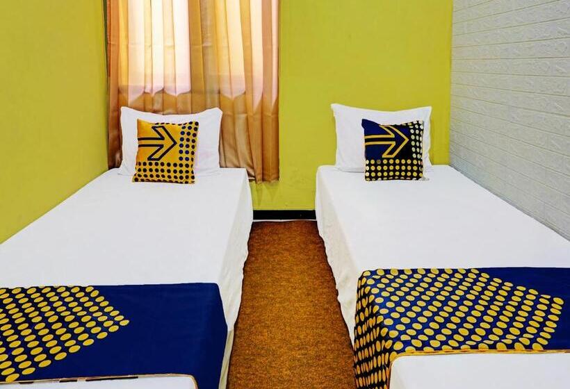 בית מלון כפרי Spot On 91931 Permata Brantas Syariah Homestay