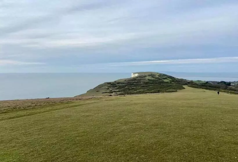 Little Bassett Bed & Breakfast