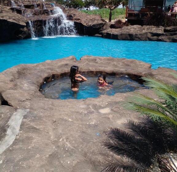 Pensão Chalezinho Pousada