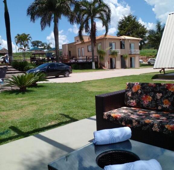 Pensão Chalezinho Pousada