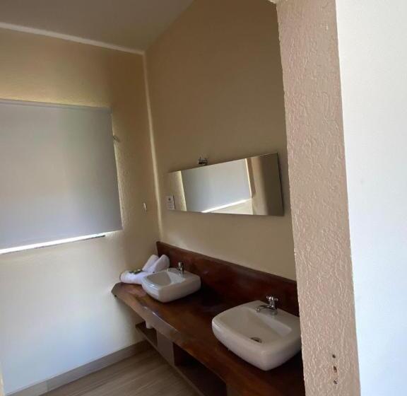 Pensão Chalezinho Pousada