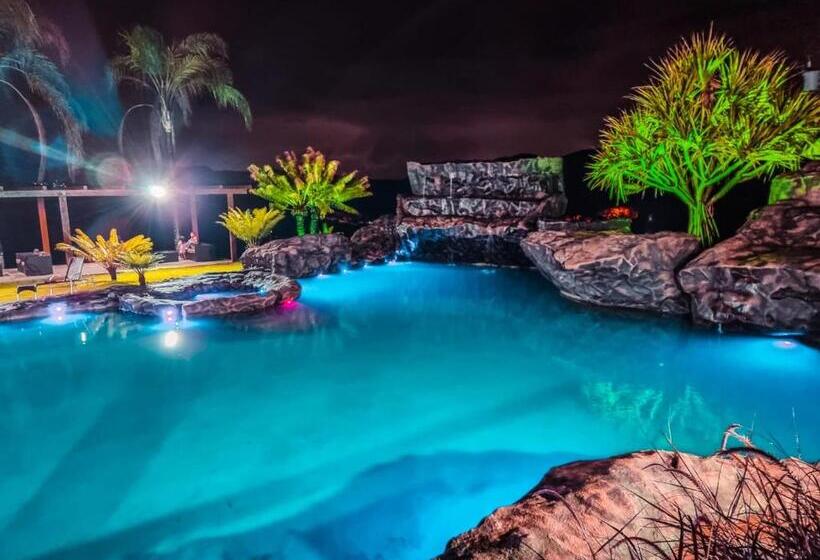 Pensão Chalezinho Pousada