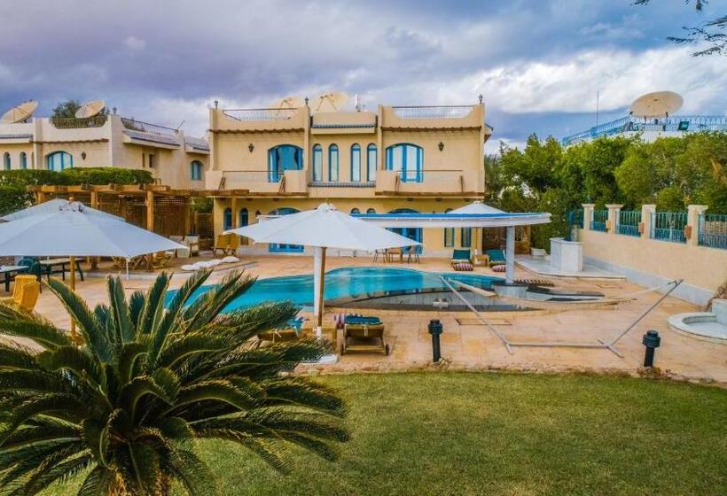 پانسیون Ras Katy Sunset Views