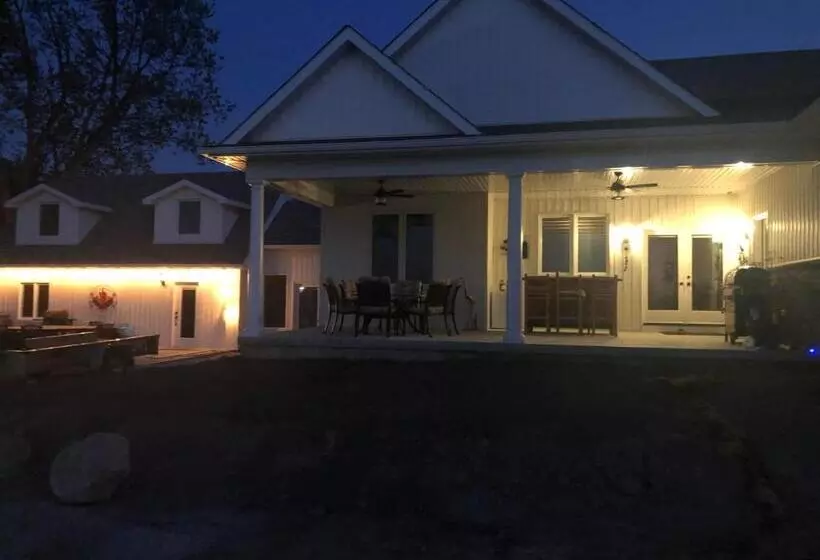ペンション Villa In The Vines