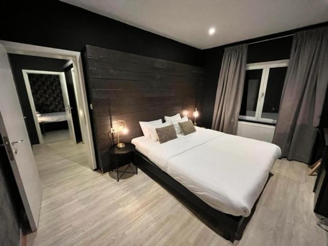 ベッドアンドブレックファースト La Villa Blanche Spa