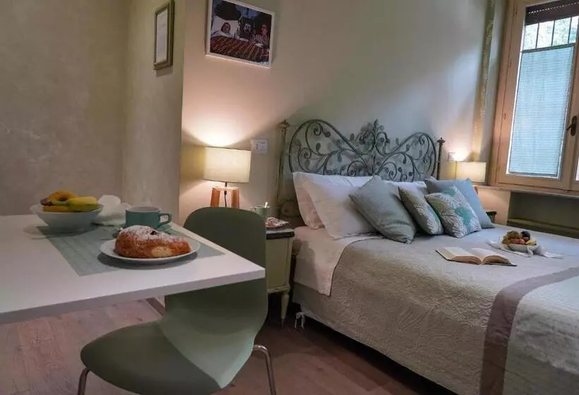 Aamiaismajoitus (B&B) Villa Cantoni