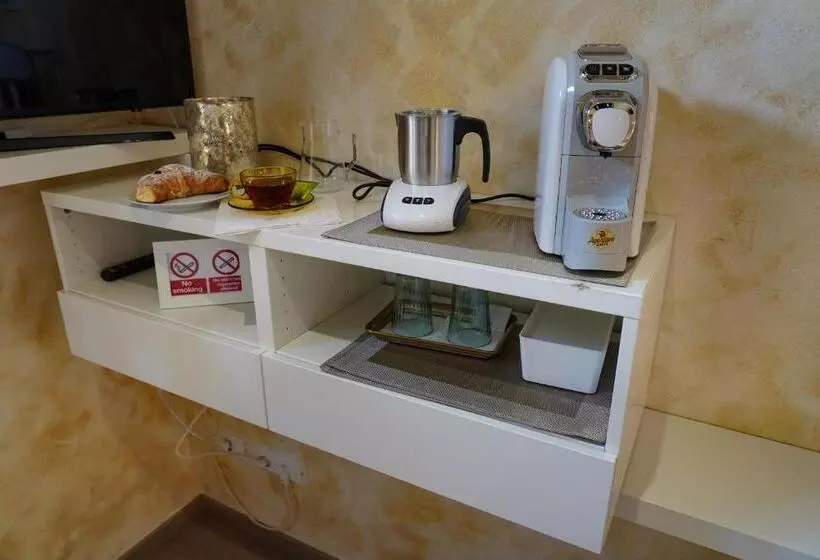 Aamiaismajoitus (B&B) Villa Cantoni