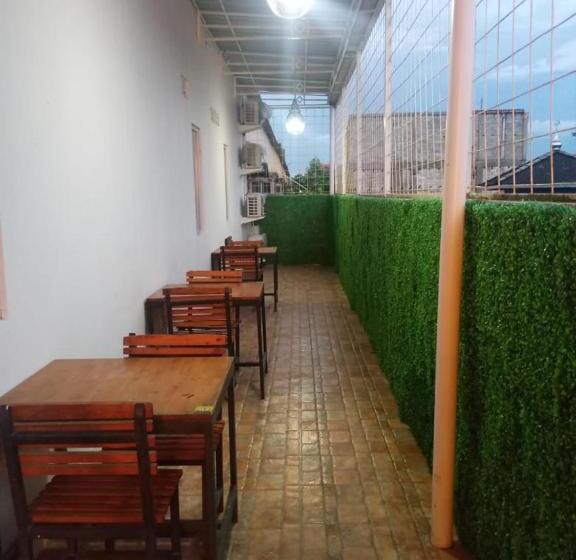 مبيت وإفطار Capital O 94412 Zudo