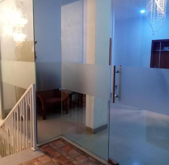 مبيت وإفطار Capital O 94412 Zudo