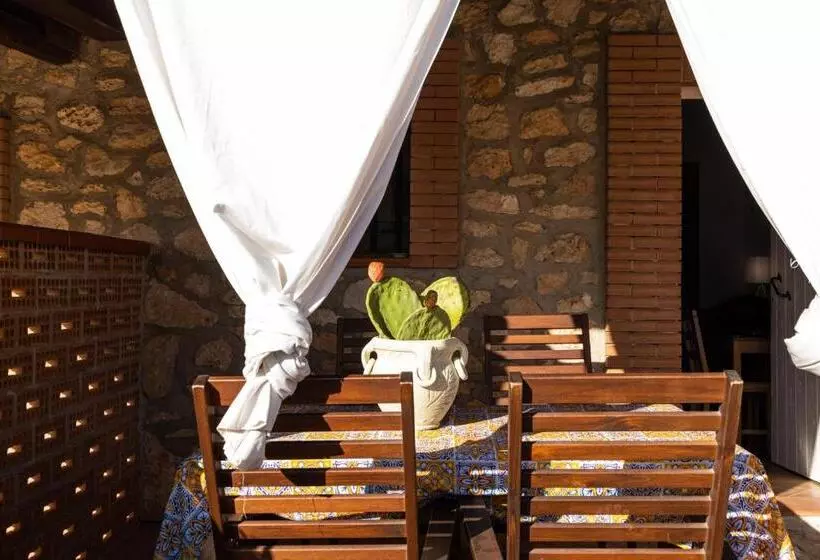Dammusi Ziunì