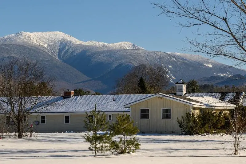 Gale River Motel