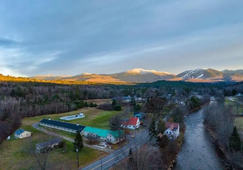 Gale River Motel