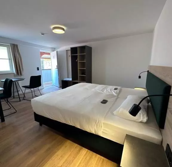 Hopfenhotel Am Adenauerufer