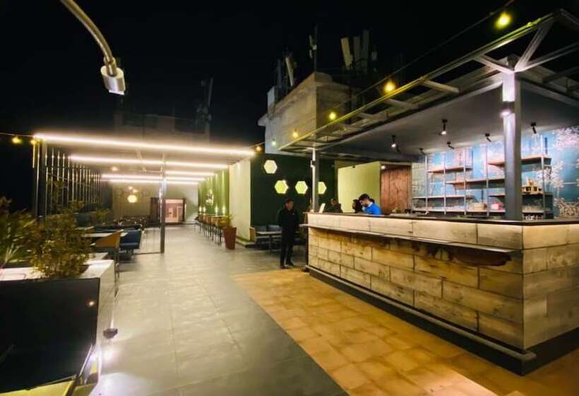 호텔 Ganga Residency