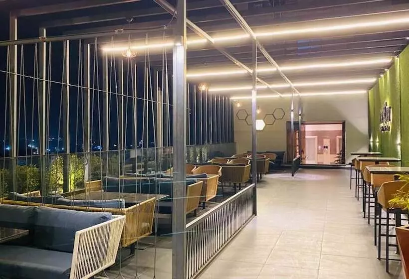 ホテル Ganga Residency