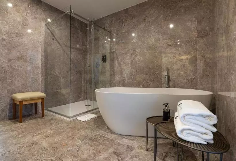 Boemio Flh Hotels