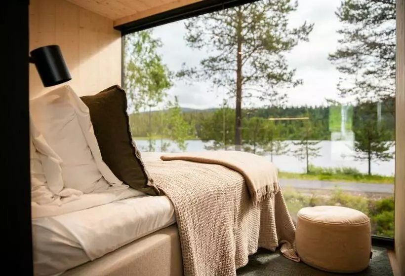 Hotelli Kuuru Lakeside