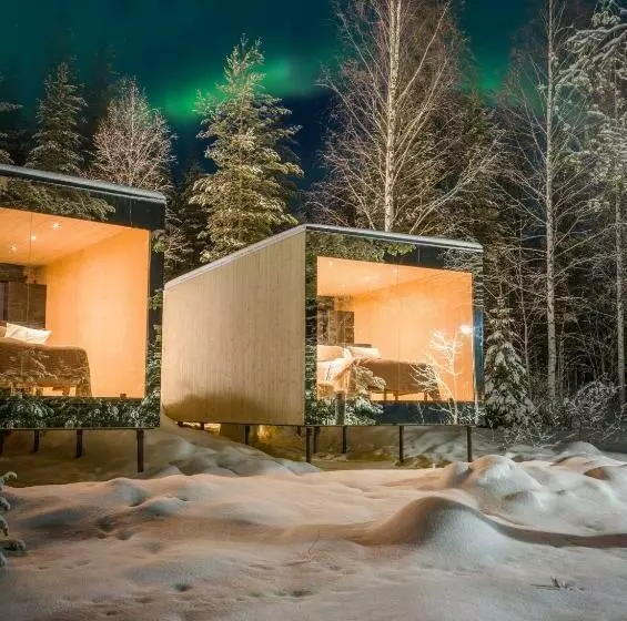 Hotelli Kuuru Lakeside