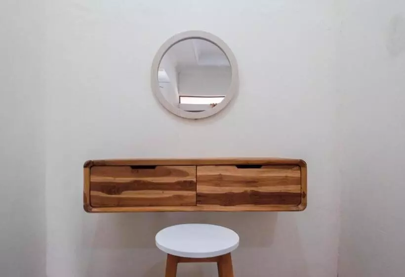 Reddoorz Plus Syariah At Hotel Indonesia Kajen