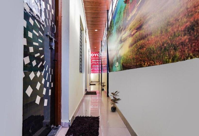 Hotel Spot On Fakt Tu Aani Mi