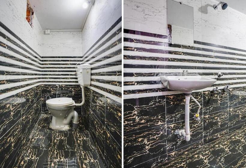 Hotel Spot On Fakt Tu Aani Mi