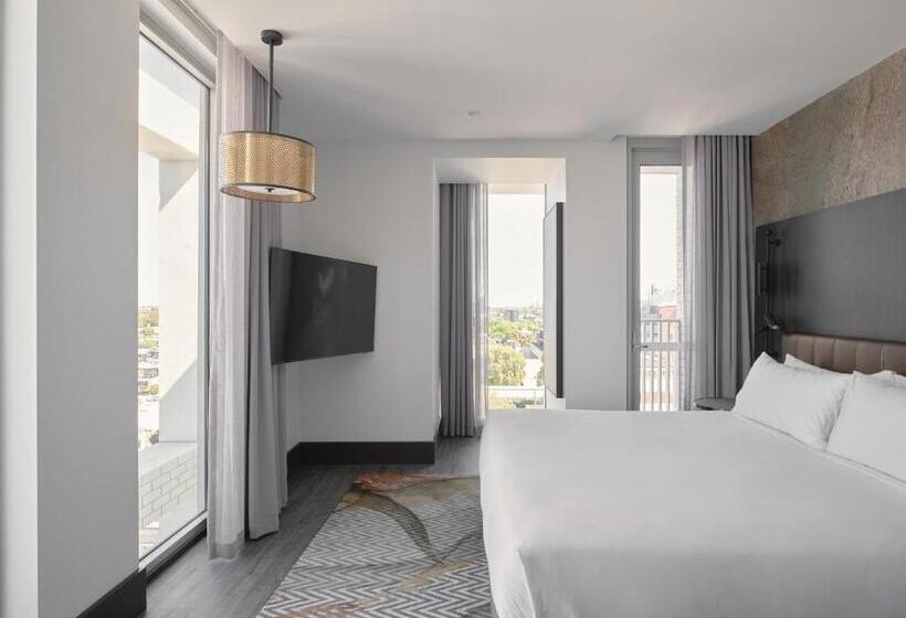 The Motley Hotel Richmond, Tapestry Collection By Hilton