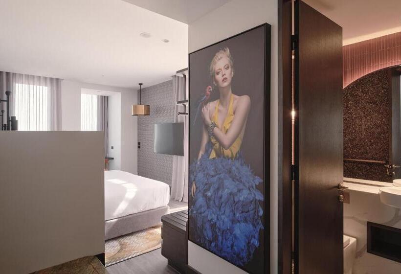 The Motley Hotel Richmond, Tapestry Collection By Hilton