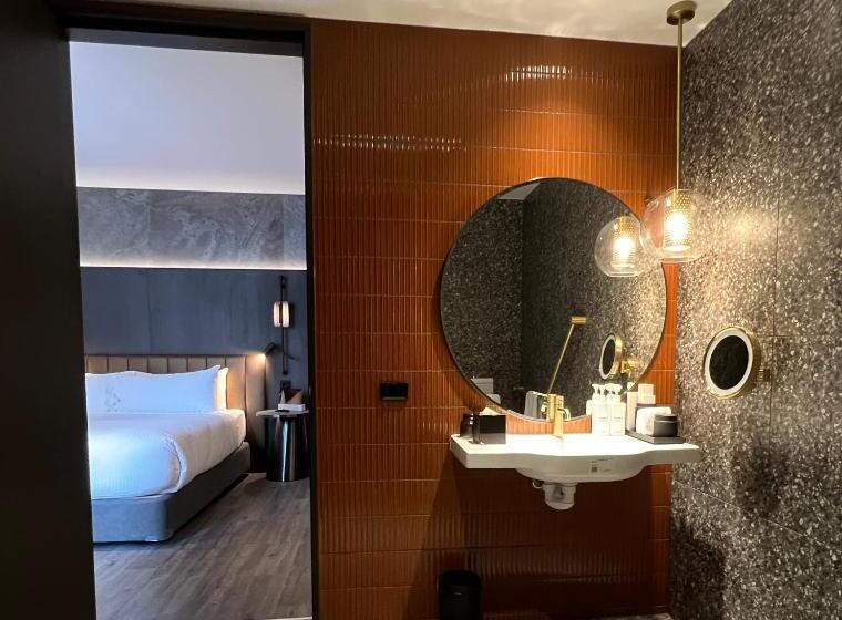 The Motley Hotel Richmond, Tapestry Collection By Hilton