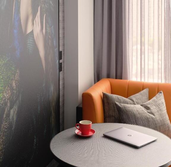 The Motley Hotel Richmond, Tapestry Collection By Hilton