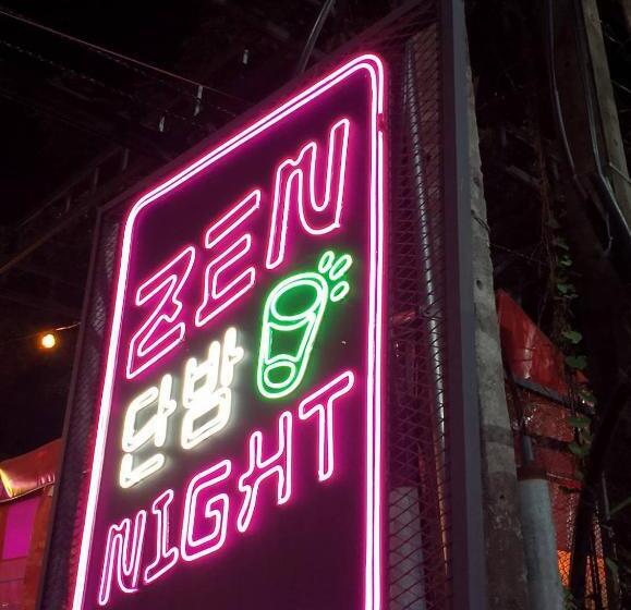 בית מלון כפרי Thezen