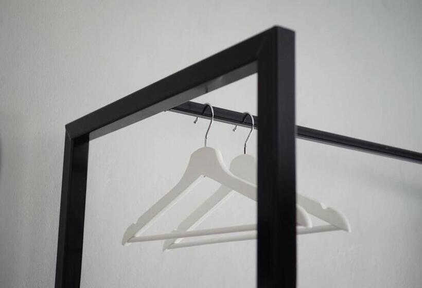 בית מלון כפרי Thezen