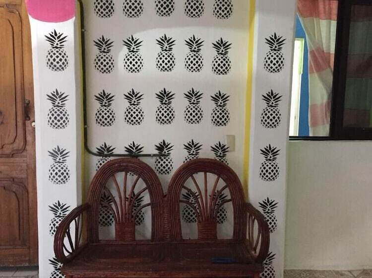 بنسيون El Coyote