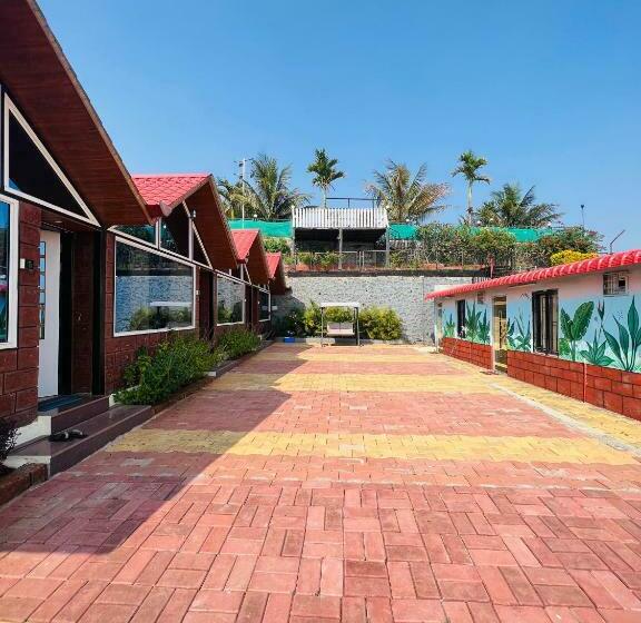 פנסיון K.l Resort