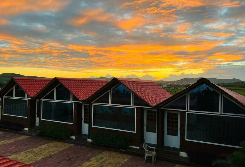 פנסיון K.l Resort