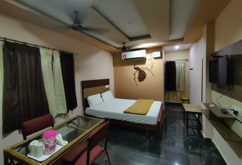 פנסיון Kumar Guest House