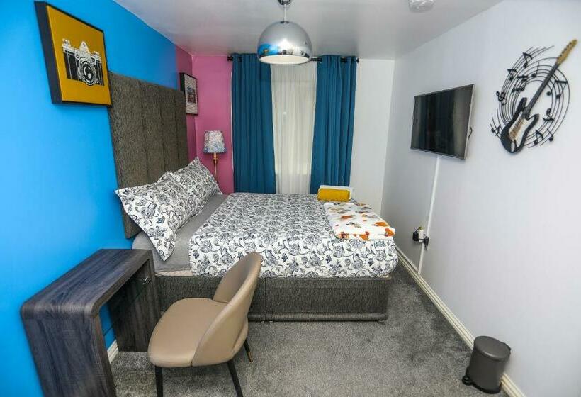 펜션 Surebillionaire Homes