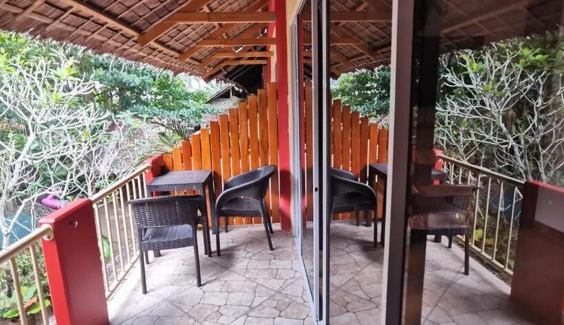 Sulu Sunset Beach Resort