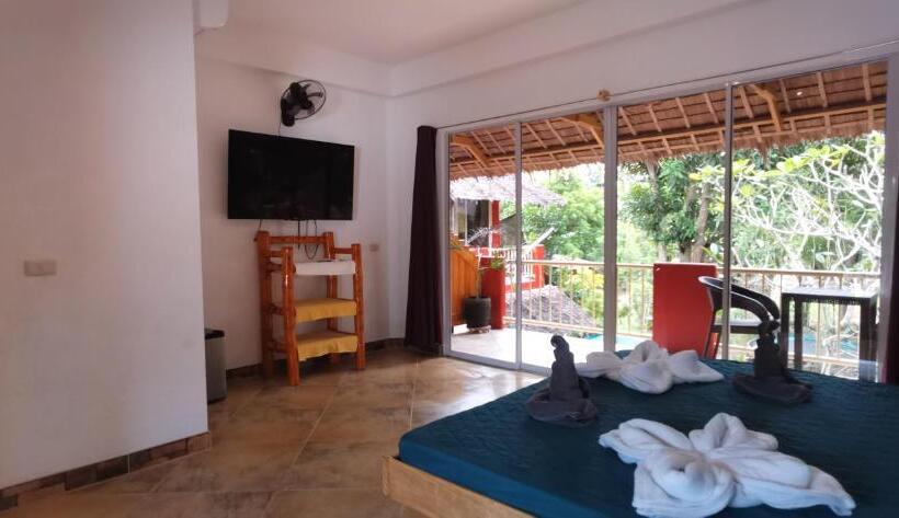 Sulu Sunset Beach Resort