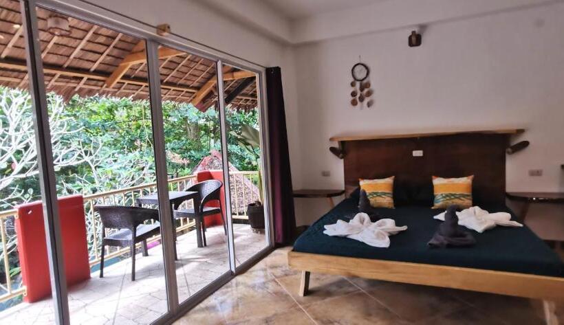 Sulu Sunset Beach Resort